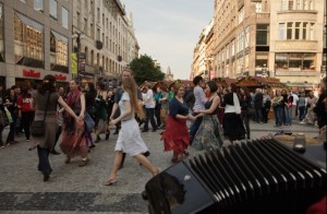 Balfolkový průvod na Den tance @ Praha: Staroměstské náměstí až Náplavka | Prague | Hlavní město Praha | Czech Republic