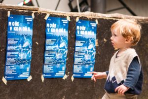 Námořní pididílna: moře, maják a tanečky @ Smíchovská náplavka | Czechia